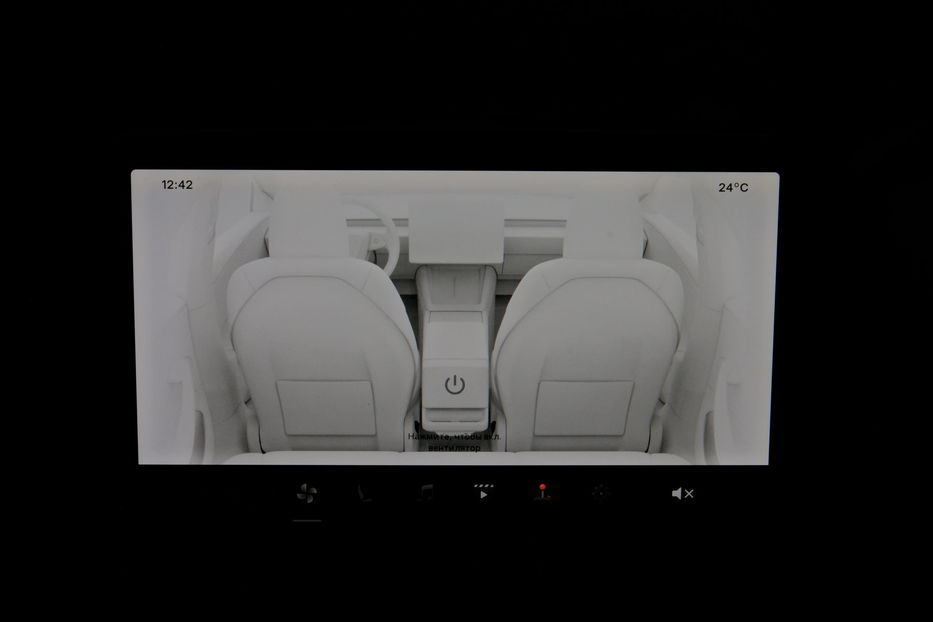 Продам Tesla Model 3 Dual Motor Long Range 2025 года в Одессе
