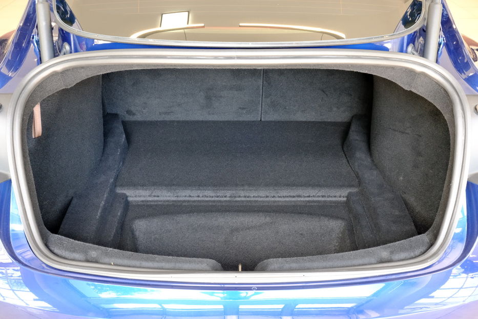 Продам Tesla Model 3 Dual Motor Long Range 2025 года в Одессе