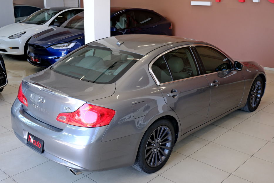Продам Infiniti G25 2012 года в Одессе