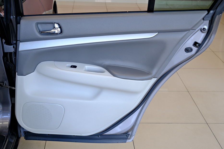Продам Infiniti G25 2012 года в Одессе