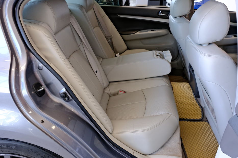 Продам Infiniti G25 2012 года в Одессе
