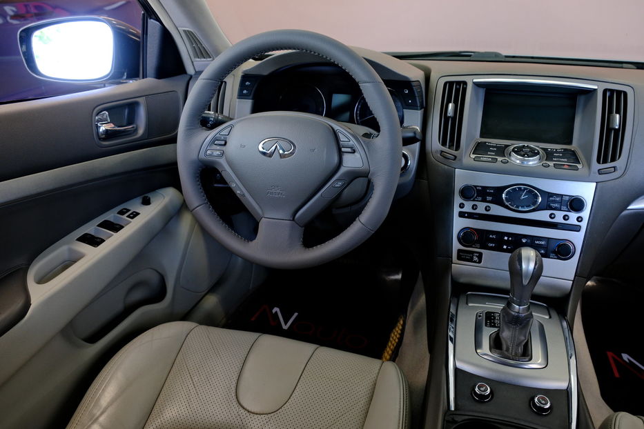Продам Infiniti G25 2012 года в Одессе