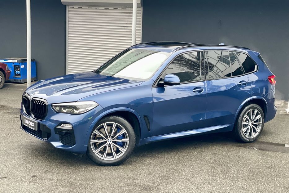 Продам BMW X5 30d 2019 года в Киеве