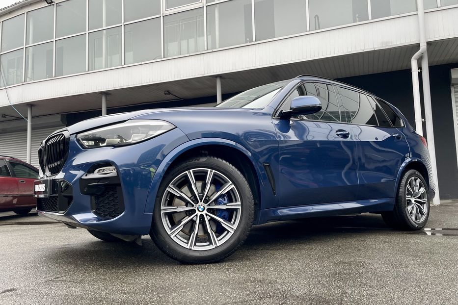 Продам BMW X5 30d 2019 года в Киеве