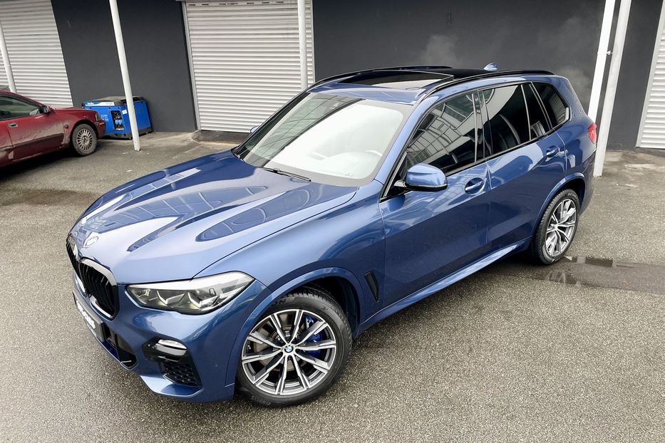 Продам BMW X5 30d 2019 года в Киеве