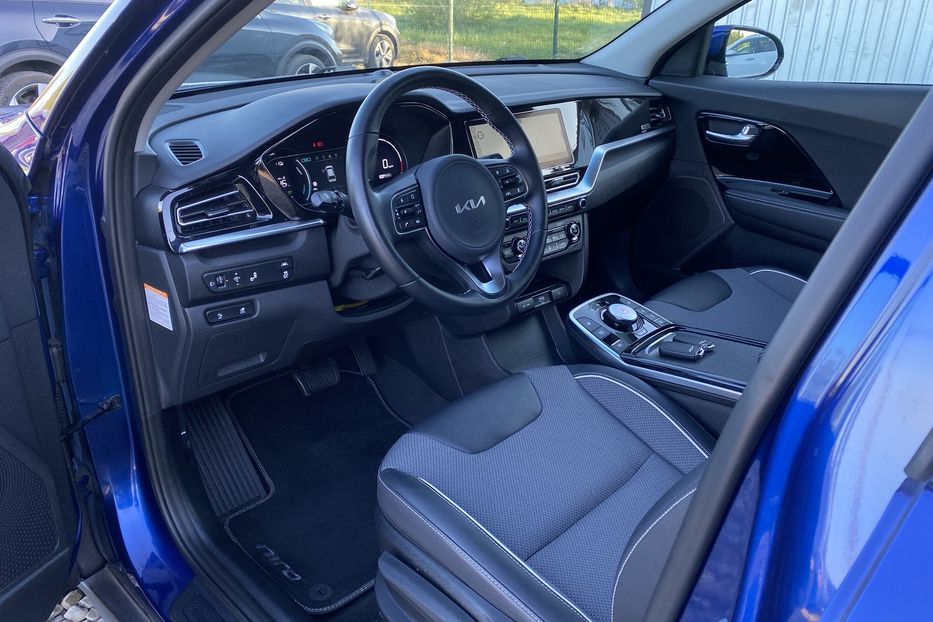 Продам Kia Niro 64кВт ТепловийПдгрвкермасидінь 2021 года в Львове
