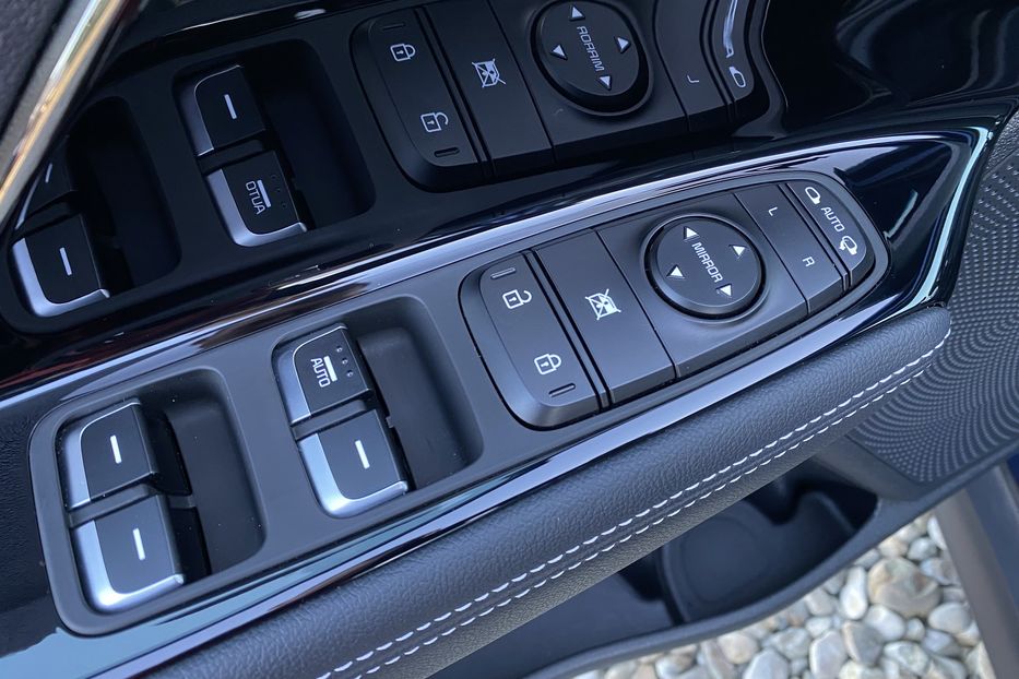 Продам Kia Niro 64кВт ТепловийПдгрвкермасидінь 2021 года в Львове