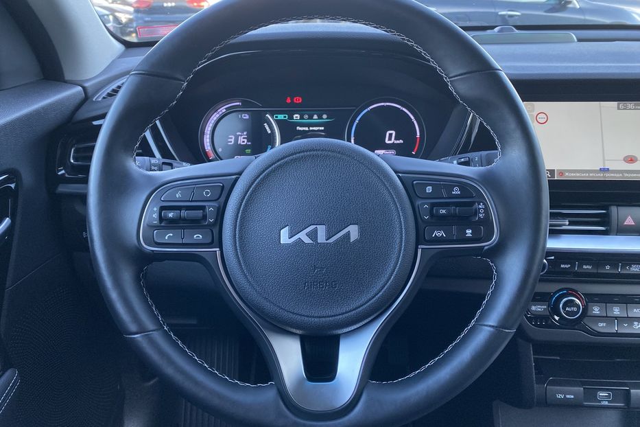 Продам Kia Niro 64кВт ТепловийПдгрвкермасидінь 2021 года в Львове