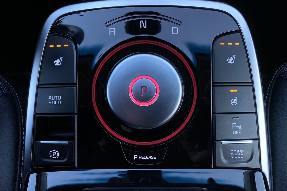 Продам Kia Niro 64кВт ТепловийПдгрвкермасидінь 2021 года в Львове