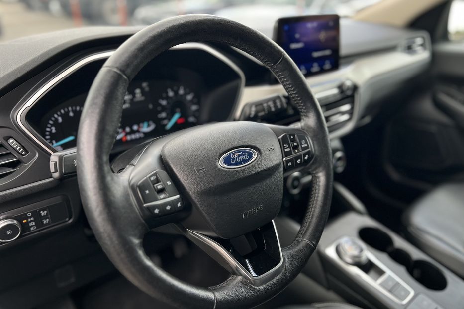 Продам Ford Escape SEL 4x4 (KOMIS) 2020 года в г. Умань, Черкасская область