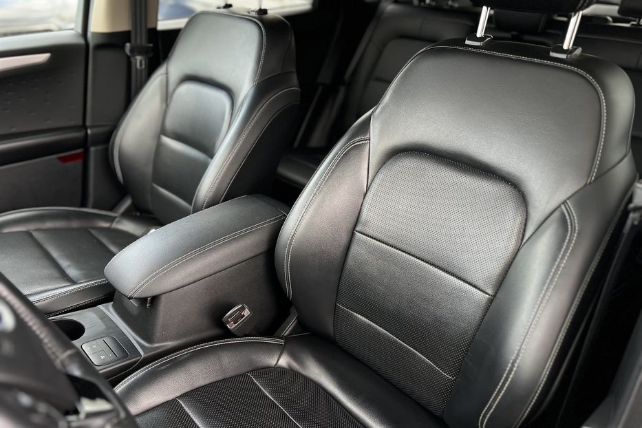 Продам Ford Escape SEL 4x4 (KOMIS) 2020 года в г. Умань, Черкасская область
