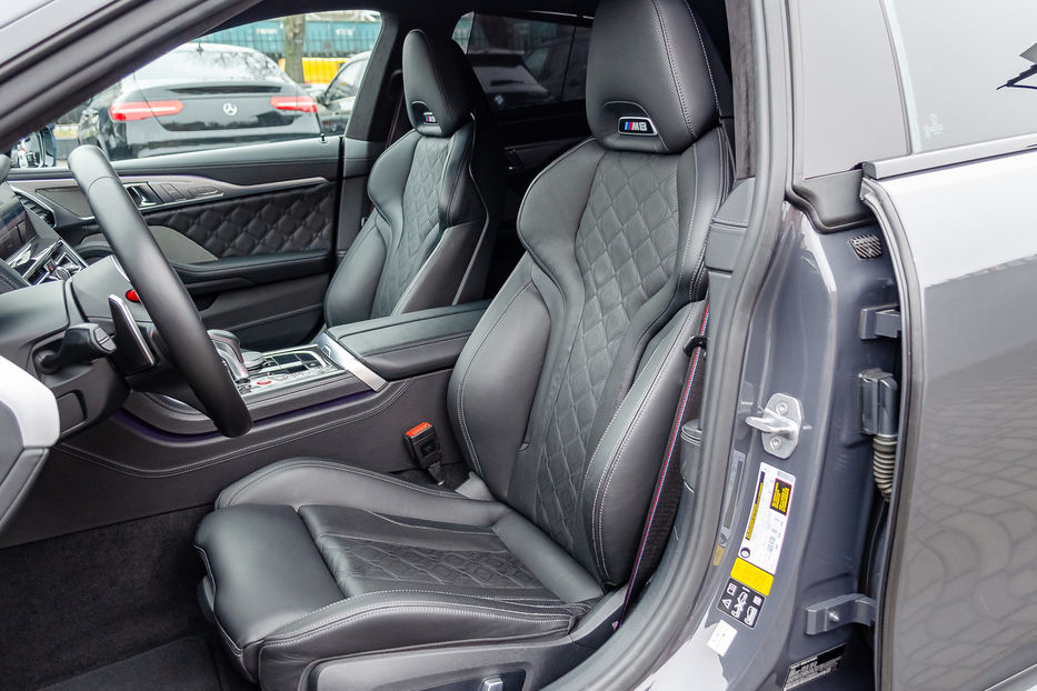 Продам BMW M5 M8 GranCoupe Competition 2019 года в Киеве