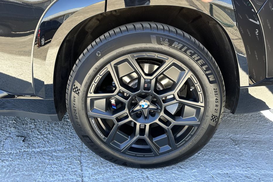 Продам BMW X M Xdrive 2023 года в Киеве