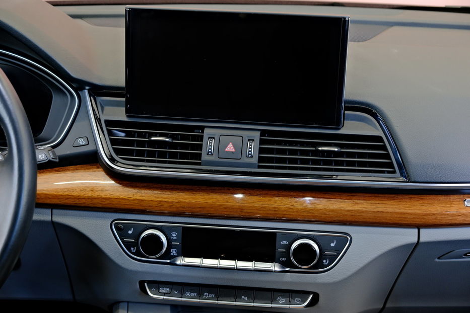 Продам Audi Q5 2022 года в Одессе