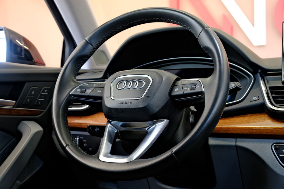 Продам Audi Q5 2022 года в Одессе