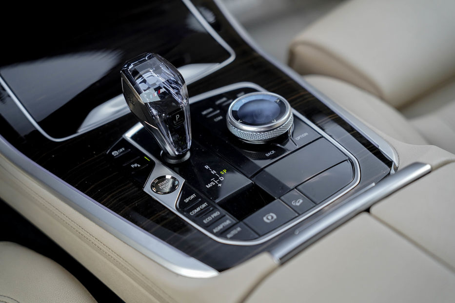 Продам BMW X5 xDrive40I 2020 года в Черновцах