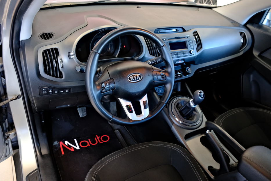 Продам Kia Sportage 2012 года в Одессе