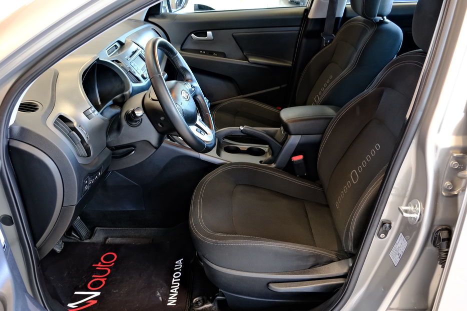Продам Kia Sportage 2012 года в Одессе