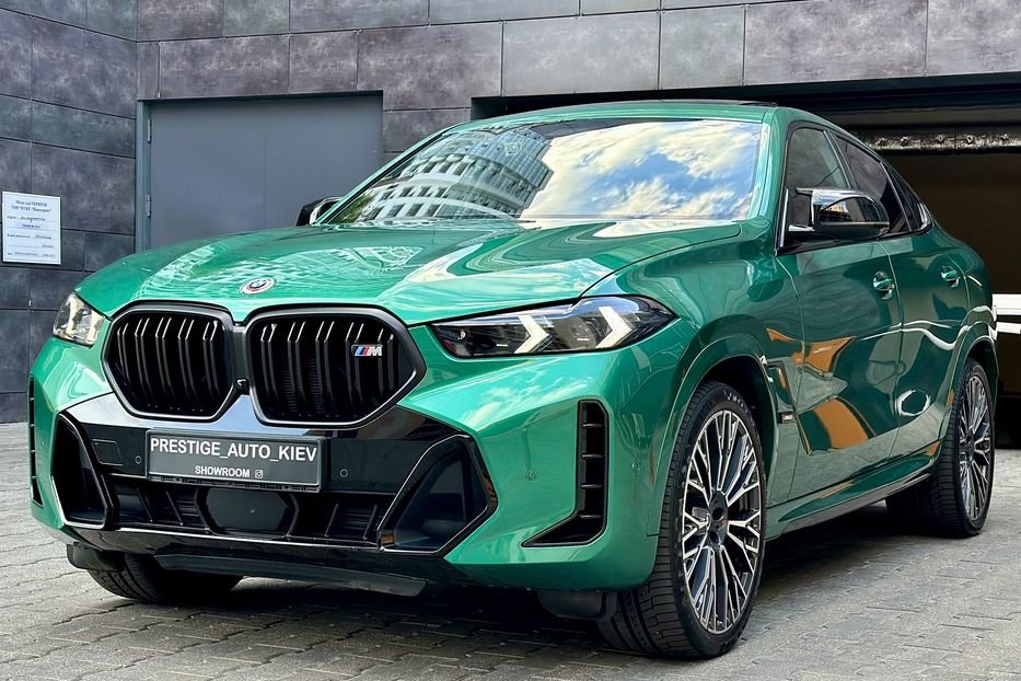 Продам BMW X6 M60i 2023 года в Киеве