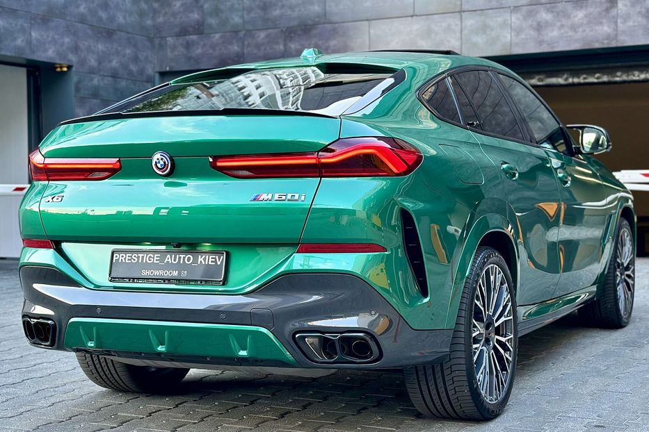Продам BMW X6 M60i 2023 года в Киеве