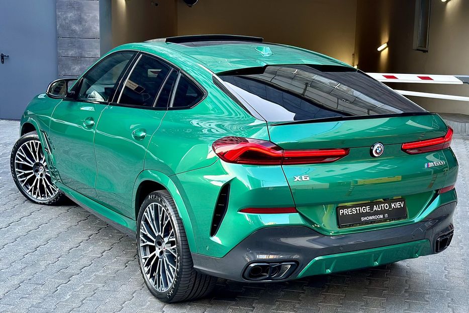 Продам BMW X6 M60i 2023 года в Киеве