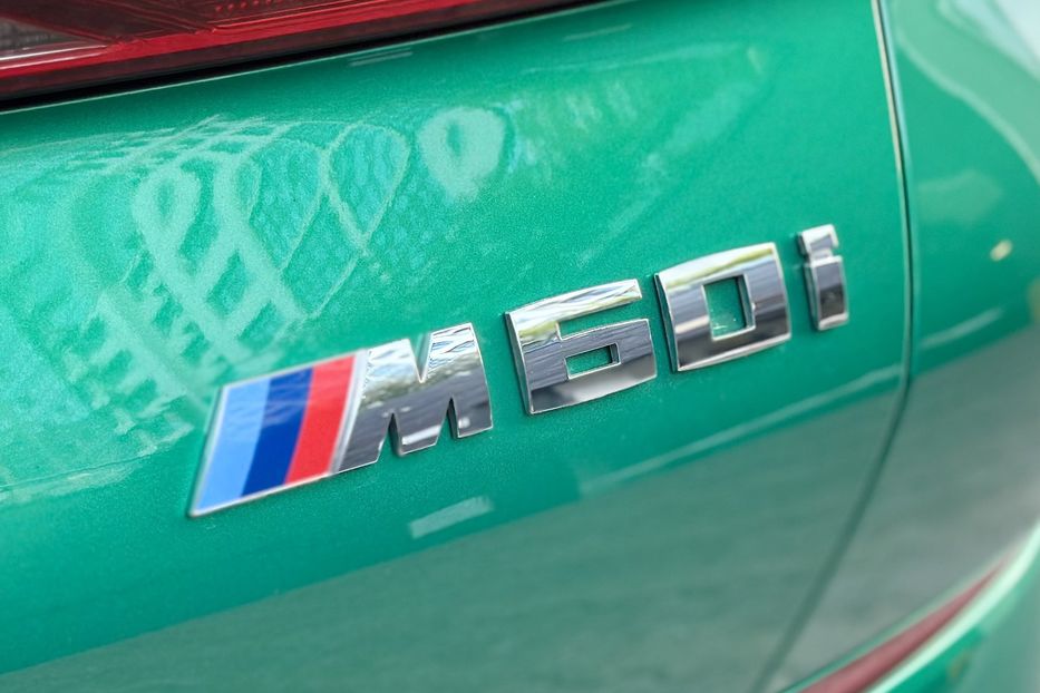 Продам BMW X6 M60i 2023 года в Киеве