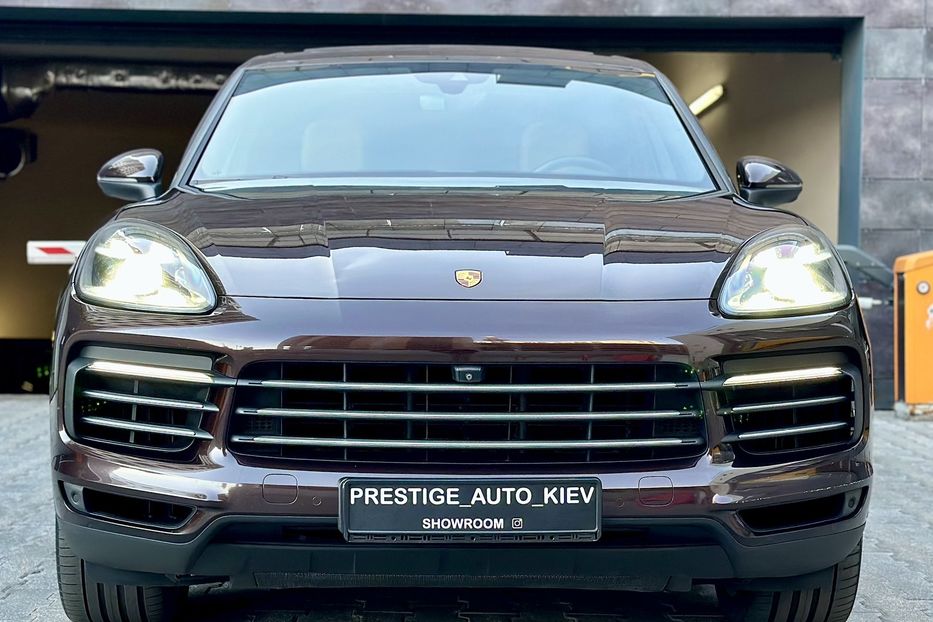 Продам Porsche Cayenne 2018 года в Киеве