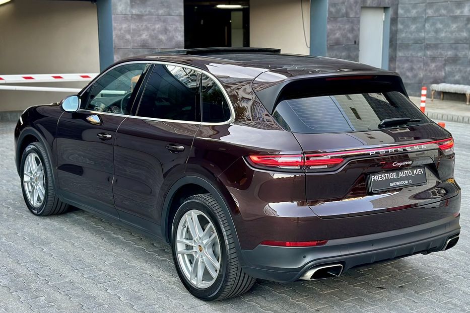Продам Porsche Cayenne 2018 года в Киеве
