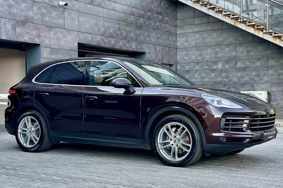 Продам Porsche Cayenne 2018 года в Киеве