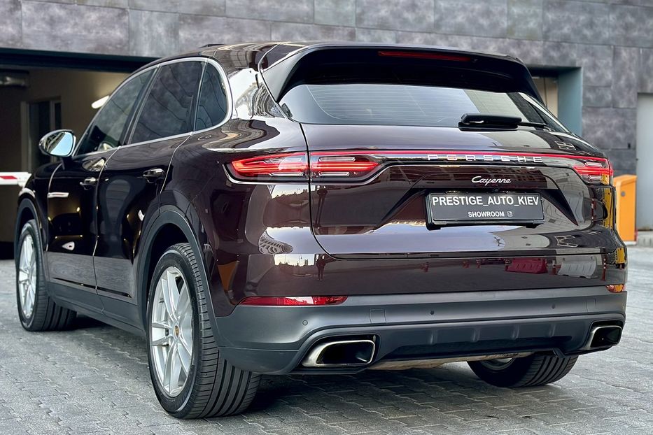 Продам Porsche Cayenne 2018 года в Киеве