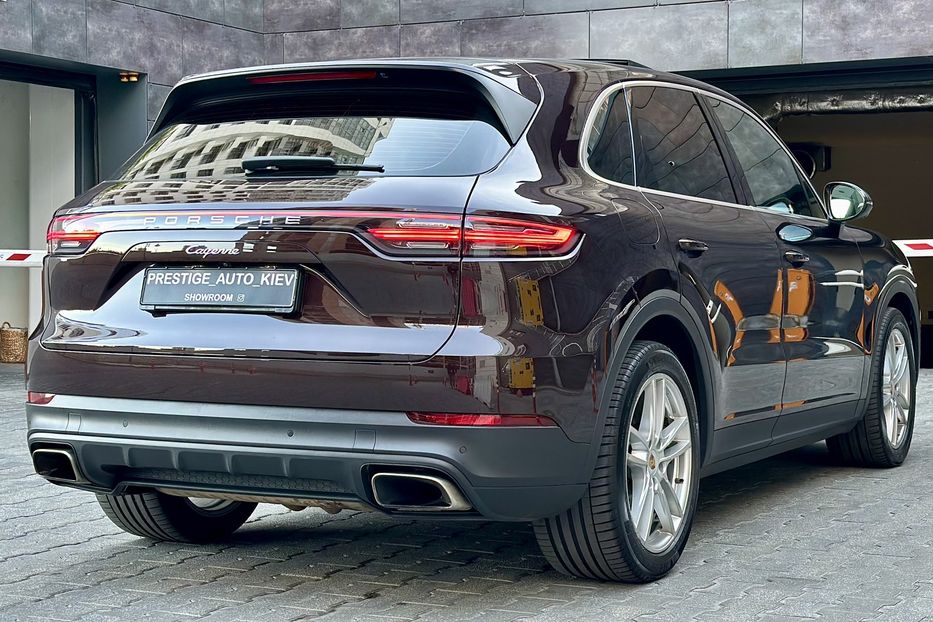 Продам Porsche Cayenne 2018 года в Киеве