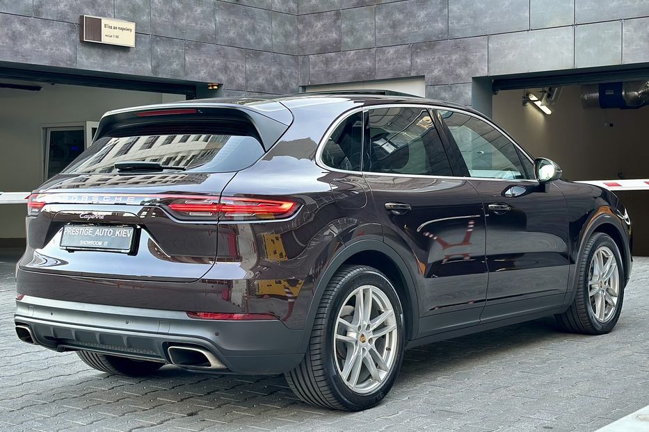 Продам Porsche Cayenne 2018 года в Киеве