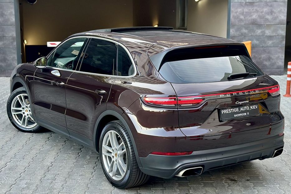 Продам Porsche Cayenne 2018 года в Киеве