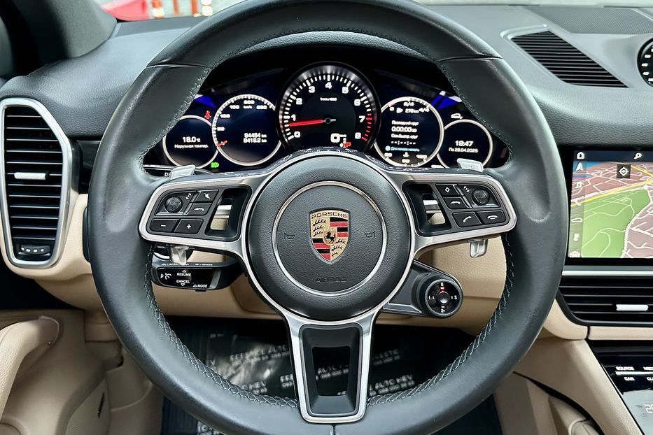 Продам Porsche Cayenne 2018 года в Киеве