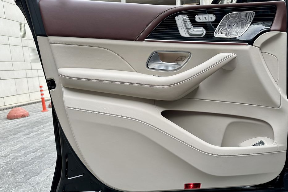 Продам Mercedes-Benz Maybach GLS 600 2021 года в Киеве