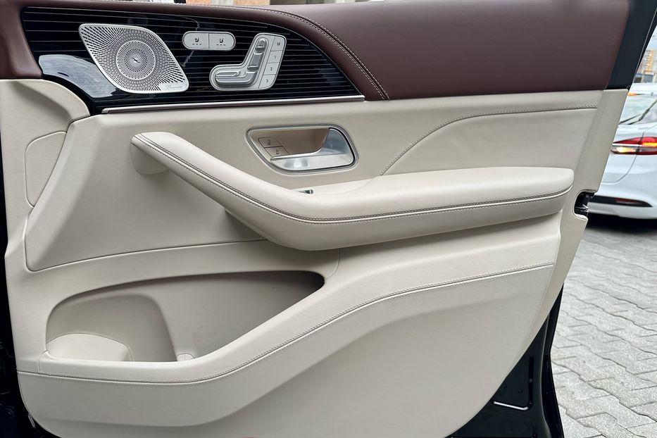 Продам Mercedes-Benz Maybach GLS 600 2021 года в Киеве