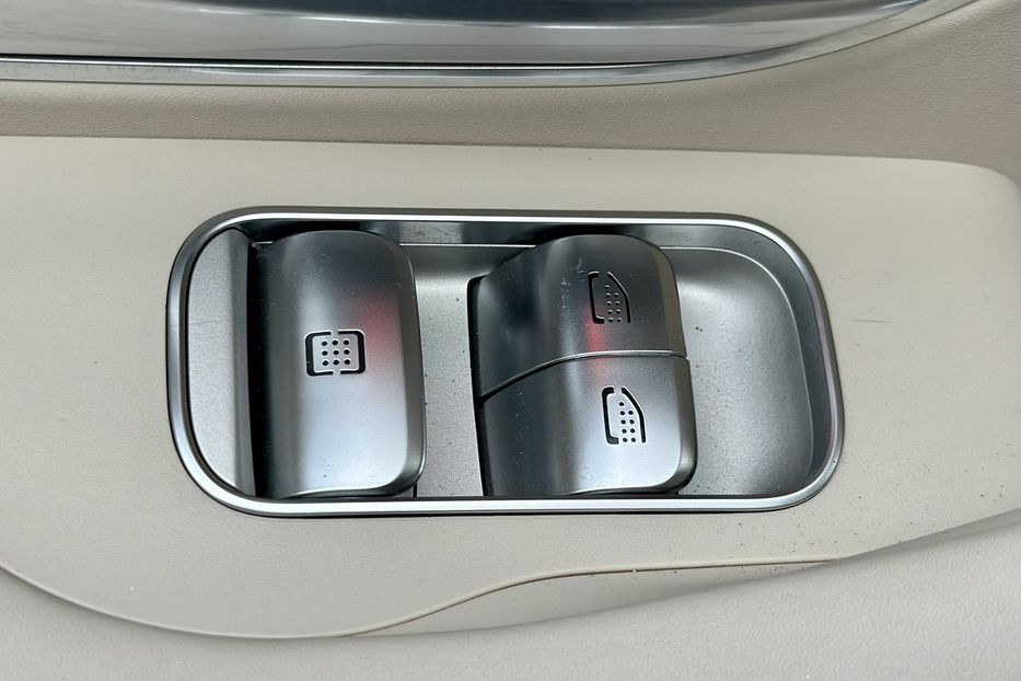 Продам Mercedes-Benz Maybach GLS 600 2021 года в Киеве