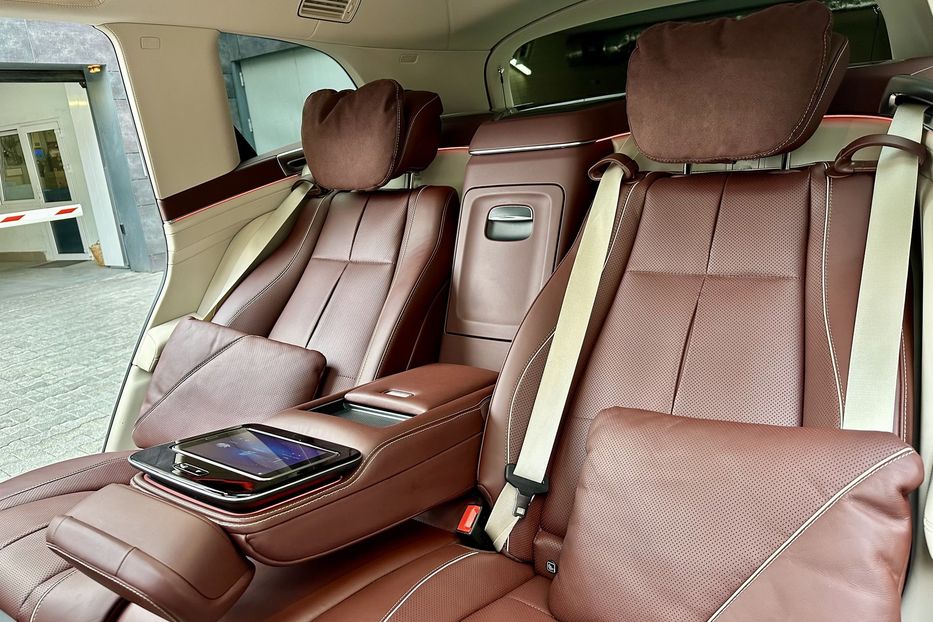 Продам Mercedes-Benz Maybach GLS 600 2021 года в Киеве