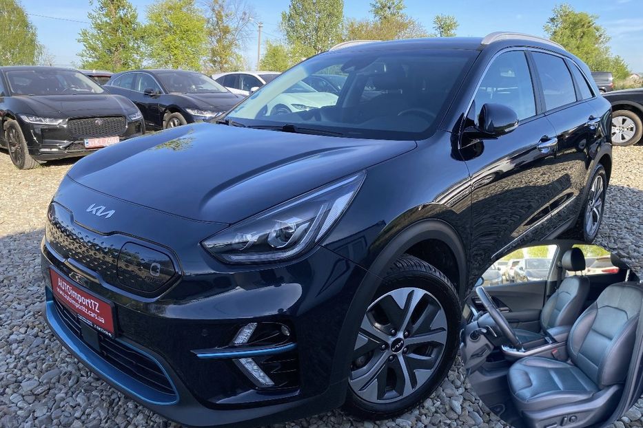 Продам Kia Niro ПідгрівсидінькермаСліпізониJBL 2021 года в Львове