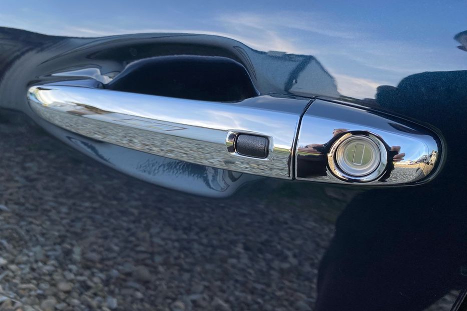 Продам Kia Niro ПідгрівсидінькермаСліпізониJBL 2021 года в Львове