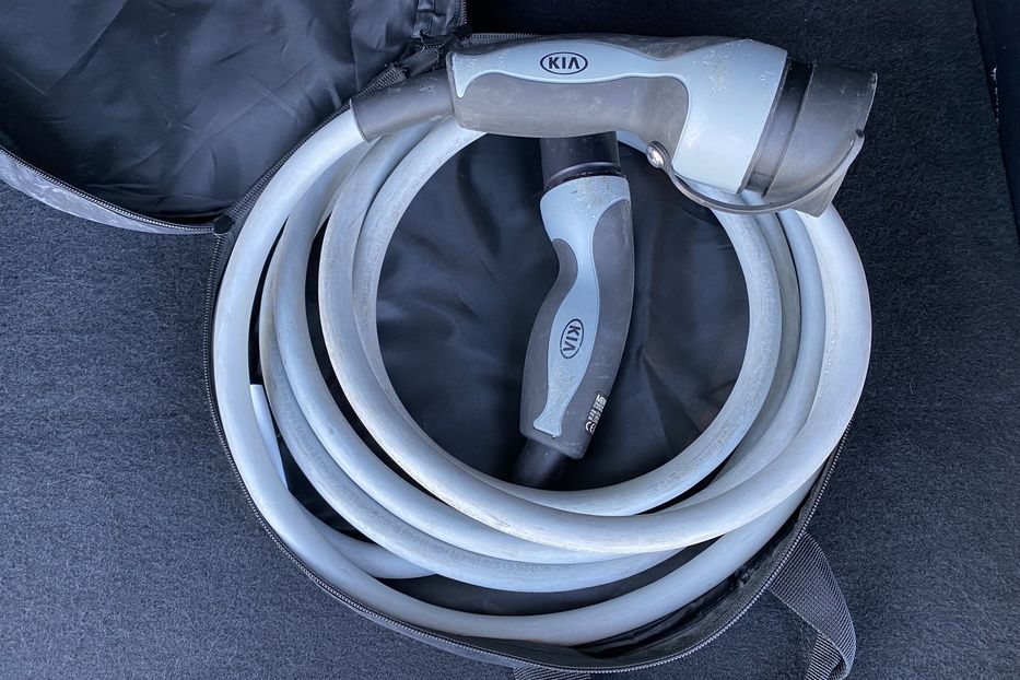 Продам Kia Niro ПідгрівсидінькермаСліпізониJBL 2021 года в Львове