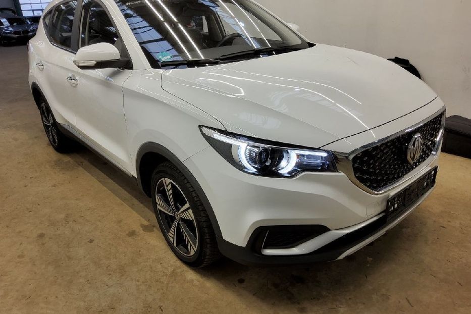 Продам MG ZR MG ZS EV Luxury  в дорозі 2021 года в Львове
