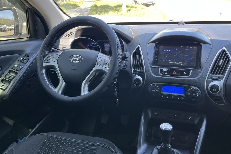 Продам Hyundai IX35 Oficial 4x4 2011 года в Николаеве