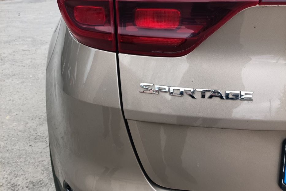 Продам Kia Sportage 2020 года в Киеве
