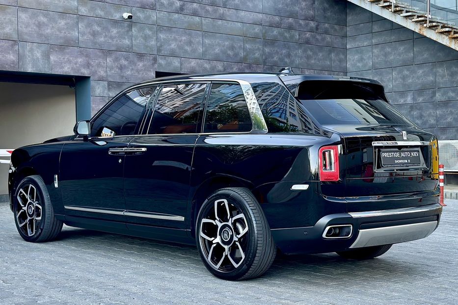 Продам Rolls-Royce Cullinan 2019 года в Киеве