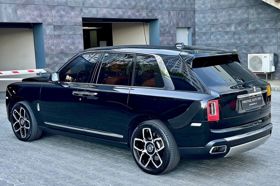 Продам Rolls-Royce Cullinan 2019 года в Киеве