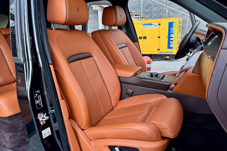 Продам Rolls-Royce Cullinan 2019 года в Киеве