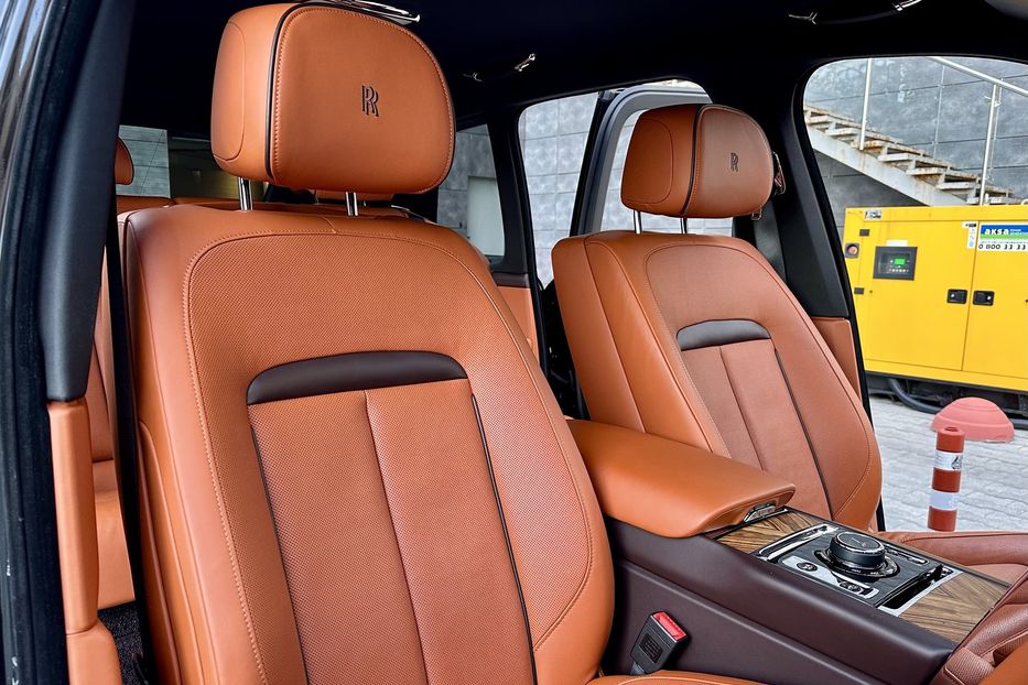 Продам Rolls-Royce Cullinan 2019 года в Киеве