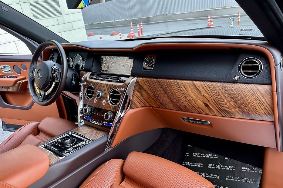 Продам Rolls-Royce Cullinan 2019 года в Киеве