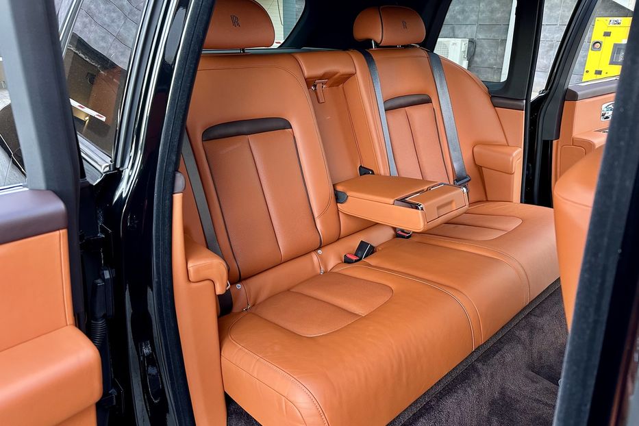 Продам Rolls-Royce Cullinan 2019 года в Киеве